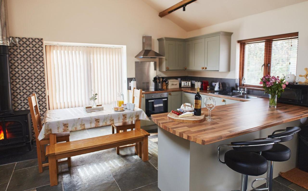 Pen-y-Clawdd The Old Dairy - Boutique Countryside Cottage At Harrys Cottages מראה חיצוני תמונה
