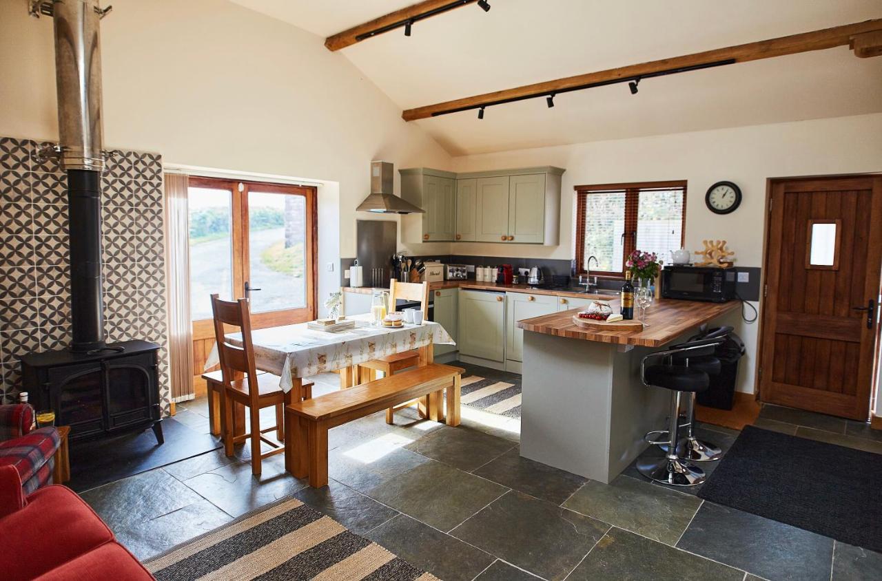 Pen-y-Clawdd The Old Dairy - Boutique Countryside Cottage At Harrys Cottages מראה חיצוני תמונה
